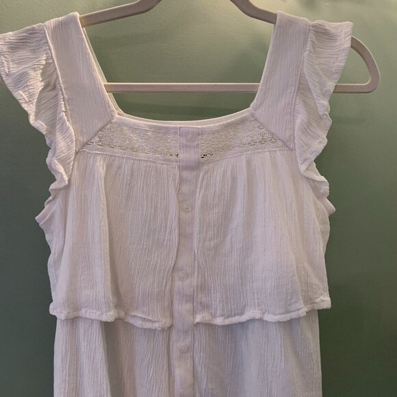 Wallflower Tops - Wallflower White Flowy Top Size Small lace details